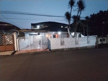 Rumah mewah terawat di kawasan Lebak Bulus Tanah 350 m2 hanya 5,2 M (Nego)