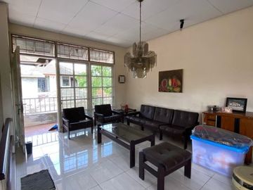Rumah mewah terawat di kawasan Lebak Bulus Tanah 350 m2 hanya 5,2 M (Nego)