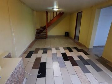 Casa en Venta en 2 Casas, ideal para inversión, Cerro Barón