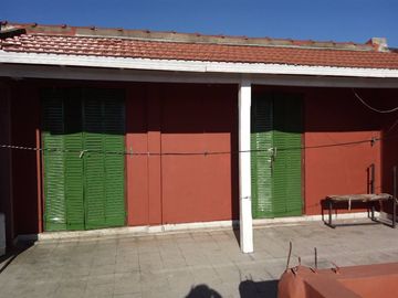 Casa en venta en Lanus Oeste