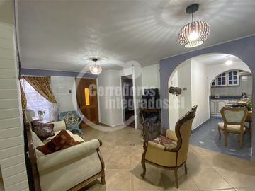 Casa en venta de 3 dorm. en Puente Alto