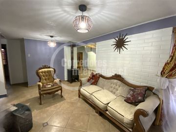 Casa en venta de 3 dorm. en Puente Alto