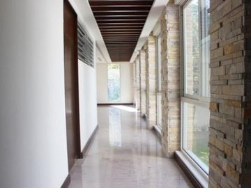 Casa en venta en lomas del valle, san pedro garza garcia,