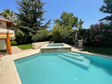 Casa en Venta en Los Dominicos, Camino el Alba, Las Condes