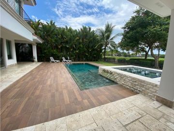 VENTA CASA 4 RECAMARAS SANTA MARIA FAIRWAY ESTATE