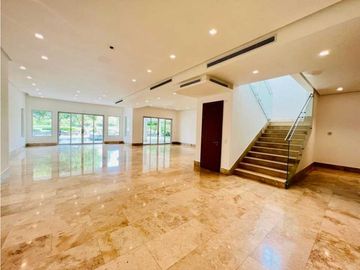 VENTA CASA 4 RECAMARAS SANTA MARIA FAIRWAY ESTATE