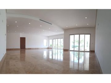 VENTA CASA 4 RECAMARAS SANTA MARIA FAIRWAY ESTATE