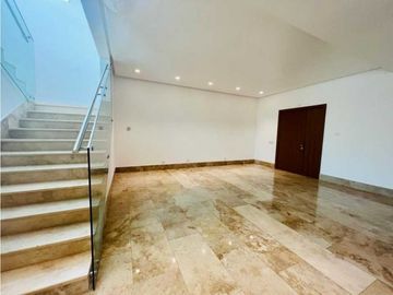 VENTA CASA 4 RECAMARAS SANTA MARIA FAIRWAY ESTATE