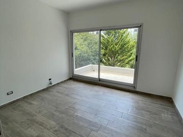 Casa - Countries/ B.Cerrado (P. Esther)