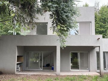 Casa - Countries/ B.Cerrado (P. Esther)