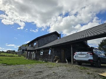 Casa en venta de 4 dorm. en Puerto Varas
