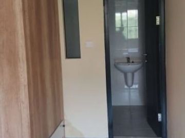 DIJUAL beserta Bisnisnya Kozko / Student Hostel @Raya Waterfront Persis depan Universitas Ciputra