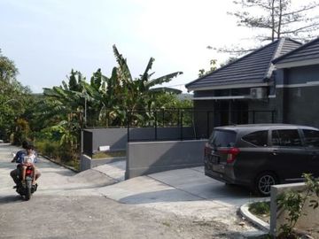 Rumah Etnik Jawa Modern Cocok Hunian Luas Ideal
