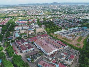 RUMAH HADAP SELATAN BATU AJI