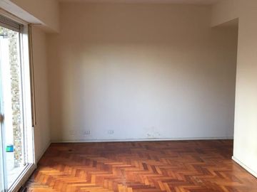 Monoambiente con terraza, cocina ind. Seguridad.
