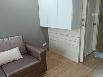 2 Bedroom Condo for sale at Chamchuri Square Residence