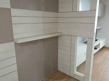 2 Bedroom Condo for sale at Chamchuri Square Residence