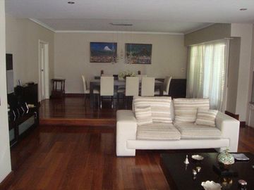 Lavalle 3300 - Los Troncos - Mar del Plata