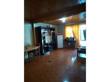 Se vende casa en Villa Carlos González, Maule Norte.