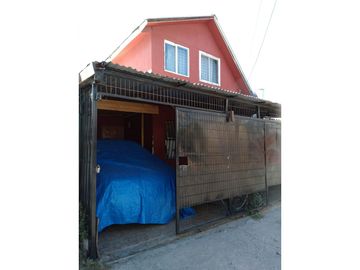 Se vende casa en Villa Carlos González, Maule Norte.