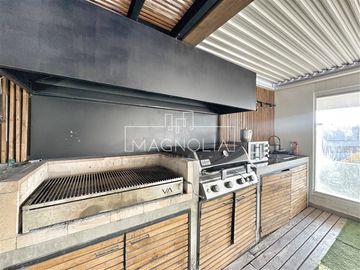 Departamento en venta 3 dorm. + Azotea. Lo Barnechea