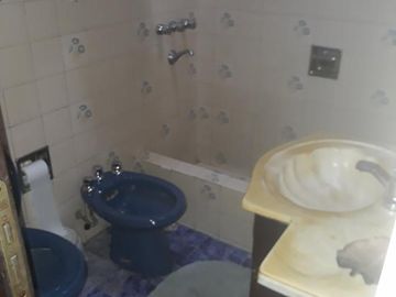 Casa de 3 ambientes en excelente zona