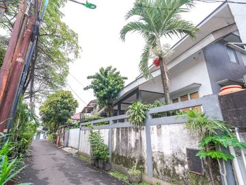 Rumah Luas SHM 10 Menit ke Gerbang Tol Fatmawati 2 Siap Huni J-51323