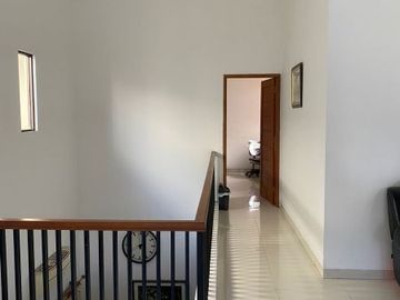 Rumah Mewah Luxury Dalam Perumahan Elite Taman Palagan Asri Utara Hyatt