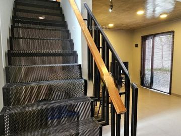 Rumah Bagus Terawat Minimalis Modern Dekat BinPlaz 9650