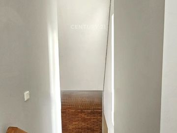 Rumah Bagus Terawat Minimalis Modern Dekat BinPlaz 9650