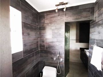 APARTAMENTO VENTA CON MEZZANINE Y TERRAZA, 160 MTS