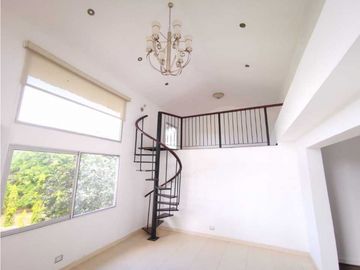 APARTAMENTO VENTA CON MEZZANINE Y TERRAZA, 160 MTS
