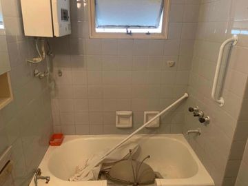 Venta 3 amb con balcón al frente