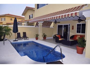 VENTA CASA BRISAS DEL GOLF