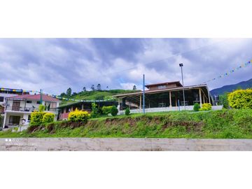Vendo hermosa Quinta en Amaluza
