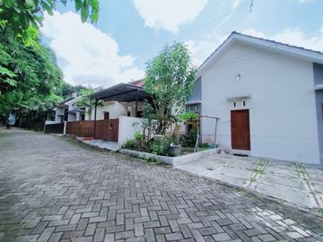 Selatan Uii, Rumah Dalam Cluster Siap Bangun