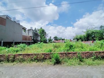 Selatan Uii, Rumah Dalam Cluster Siap Bangun