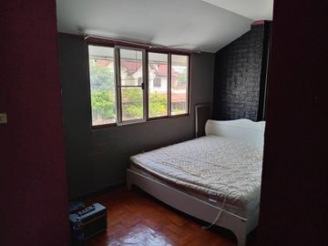 4 Bedroom Townhouse for sale in Nong Phueng, Chiang Mai