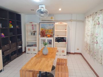 4 Bedroom Townhouse for sale in Nong Phueng, Chiang Mai