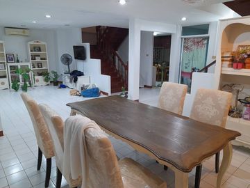 4 Bedroom Townhouse for sale in Nong Phueng, Chiang Mai