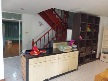 4 Bedroom Townhouse for sale in Nong Phueng, Chiang Mai