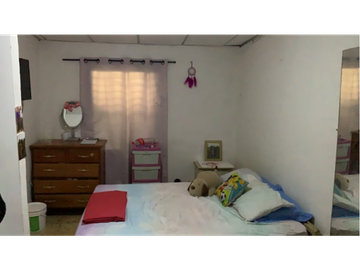 Sea Confiable Vende Terreno con casa Juan Diaz, Ciudad Radial