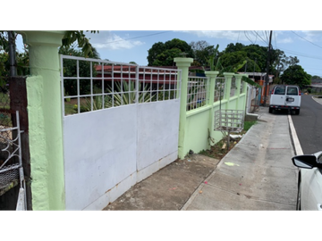 Sea Confiable Vende Terreno con casa Juan Diaz, Ciudad Radial
