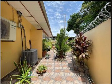 CASA  UNIFAMILIAR - CERRO VIENTO - EXCELENTE OFERTA