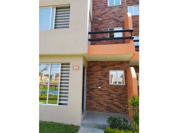 Venta de Casa, 3 recamaras con alberca y Roof Garden en E. Zapata Mor.