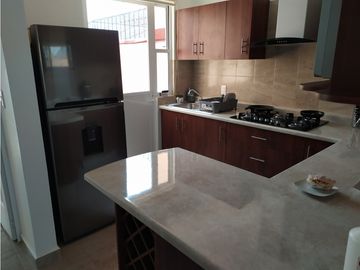 Venta de Casa, 3 recamaras con alberca y Roof Garden en E. Zapata Mor.