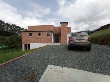 VENTA de CASAS en PEREIRA