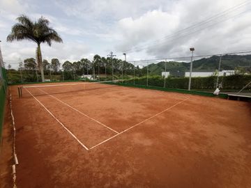 VENTA de CASAS en PEREIRA
