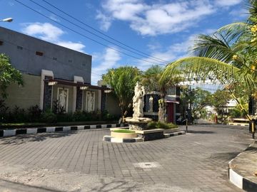 For sale semi villa near Seminyak Bali