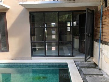 For sale semi villa near Seminyak Bali